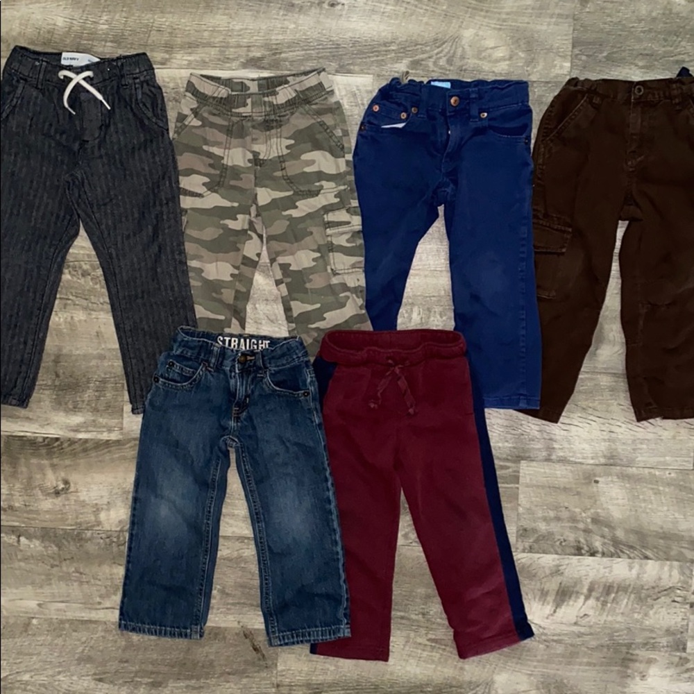 Boys 3T pants bundle!!
